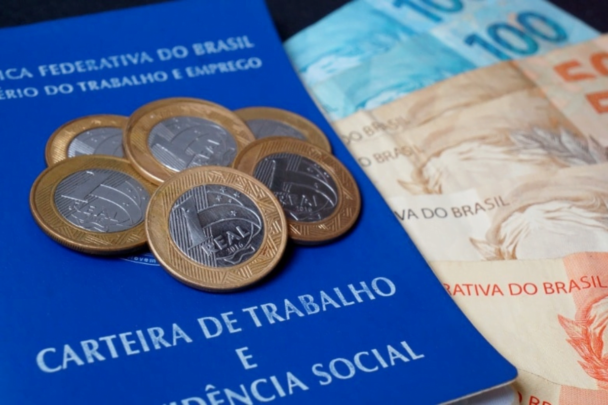 SALÁRIO MÍNIMO DE 2024: Qual a previsão do valor e quando começa a ser pago? Confira