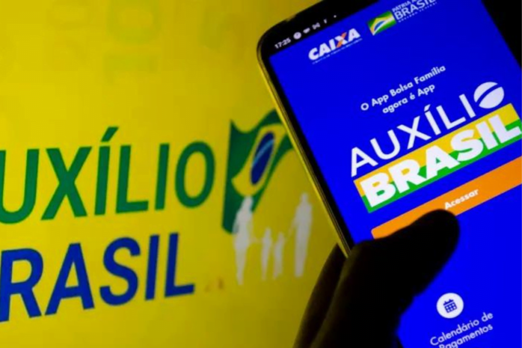 NOTÍCIA sobre +1 pagamento EXTRA para quem recebeu o Auxílio Brasil ALEGRA O CORAÇÃO dos brasileiros