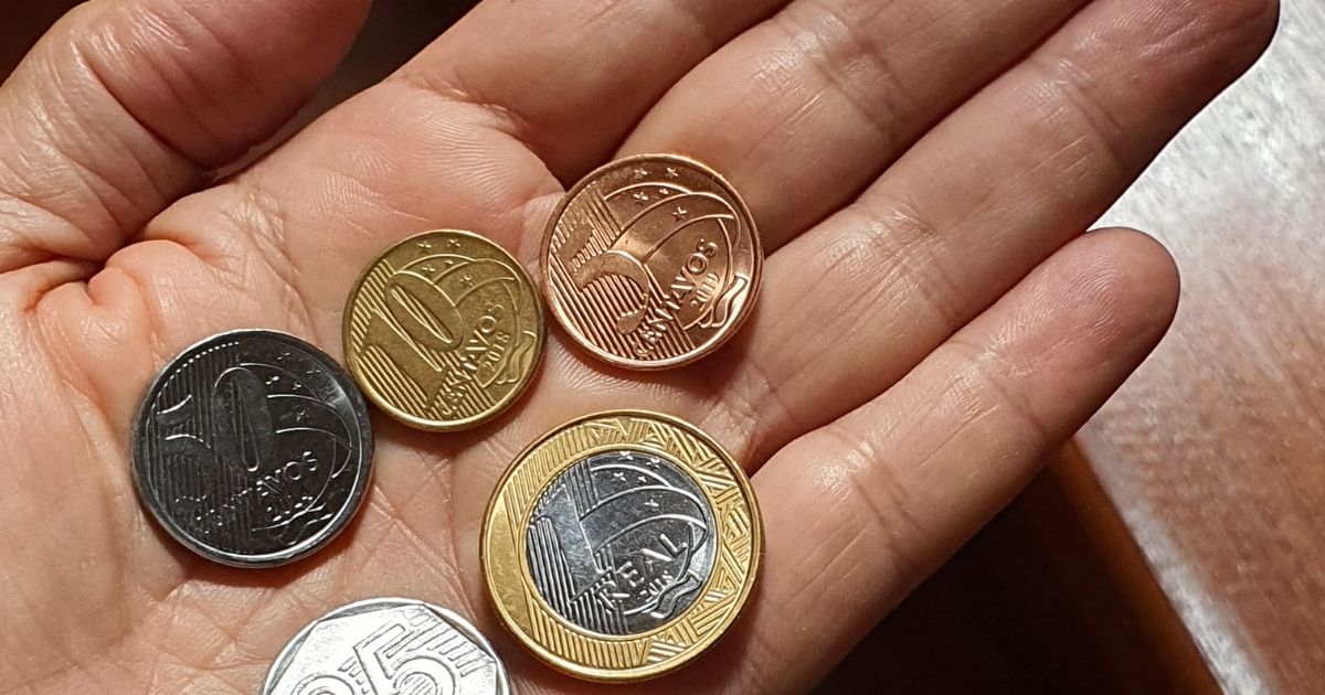 SAIU AGORA (25/09): Moeda de R$10 CENTAVOS vale quase R$600 HOJE e brasileiros festejam