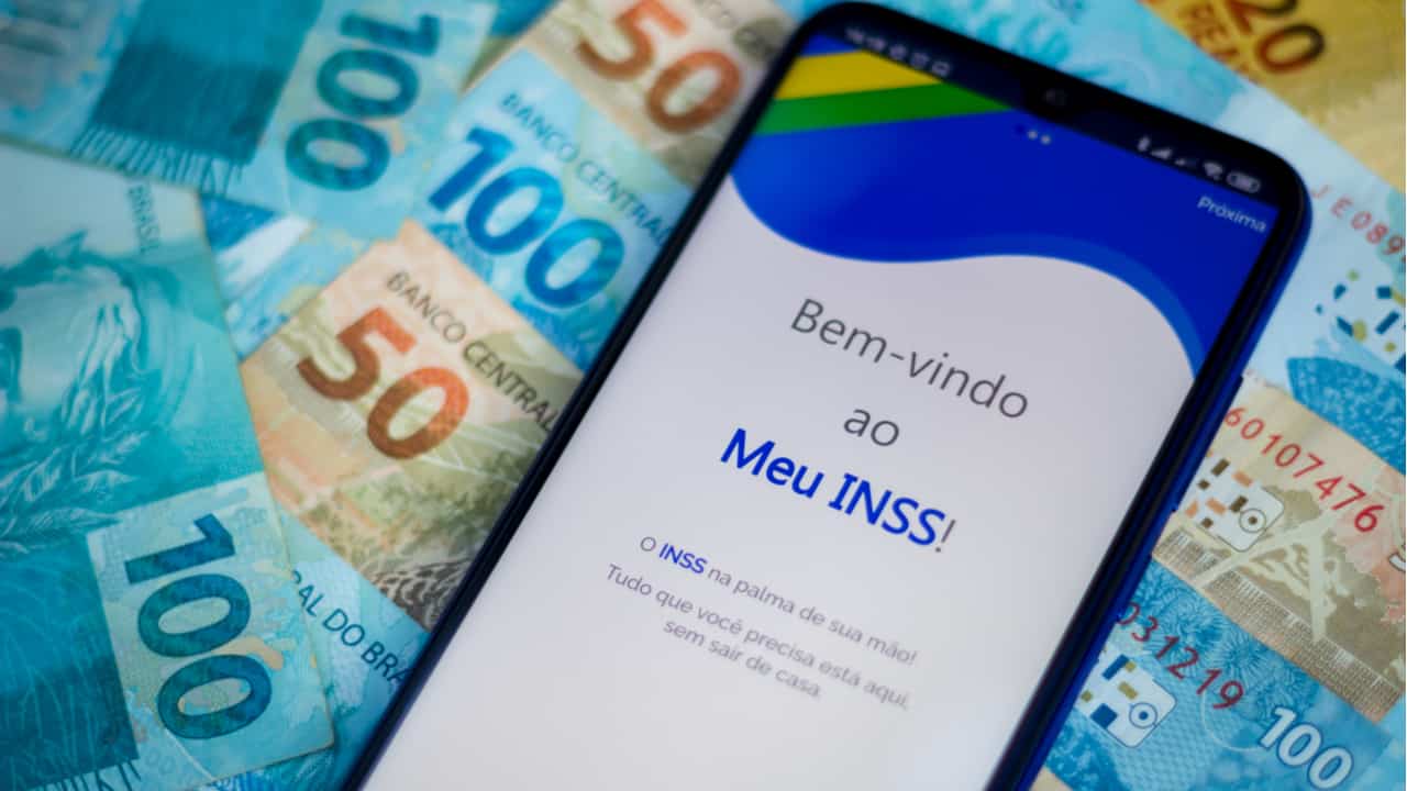PIX RECHEADO: INSS confirma que vai pagar AUTOMATICAMENTE na conta dos aposentados e todos festejam de alegria