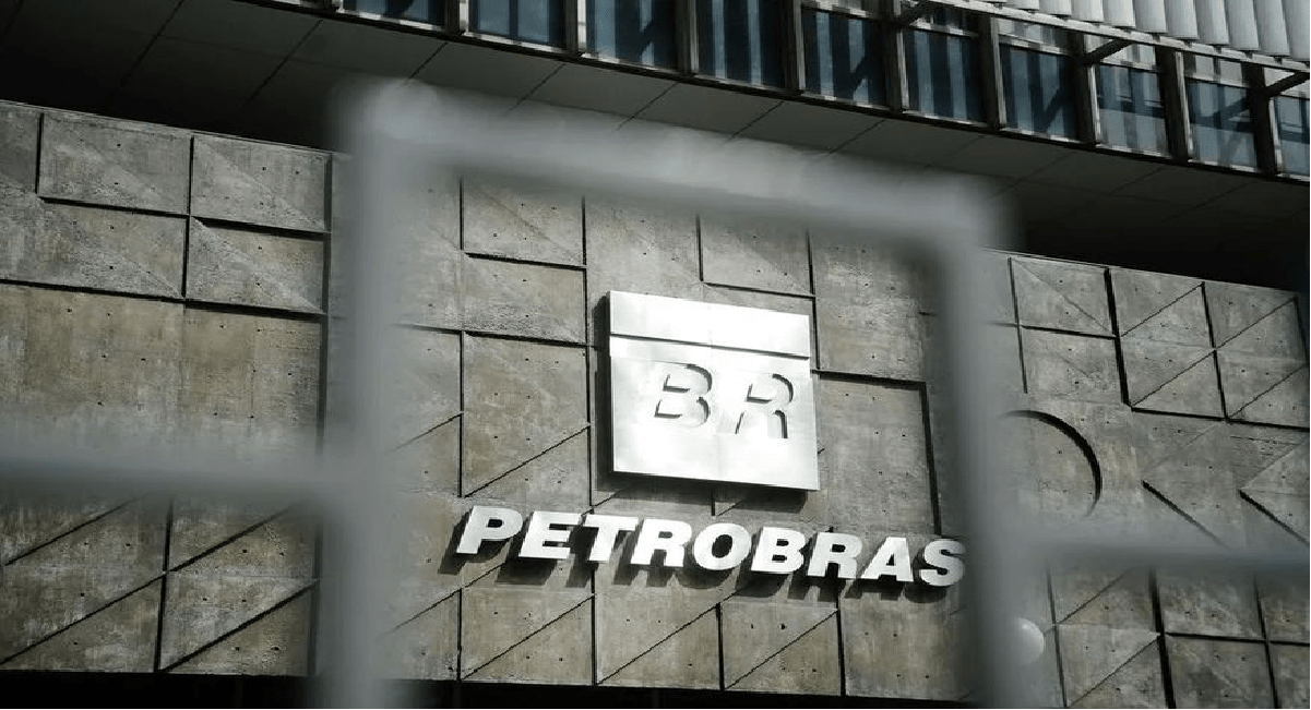 Concurso 100% TOP da Transpetro é aberto com salários de até R$ 12,7 mil: uma vitória para todos