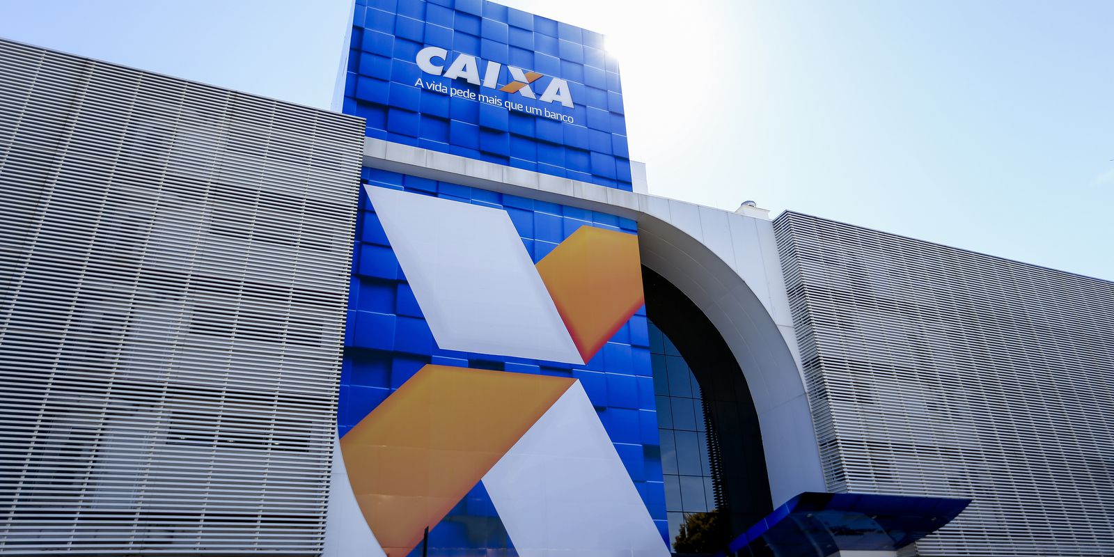 Caixa usa 100% de sua inteligência e vai assumir pagamentos de R$ 15 mil para quem recebeu ESTE AUXÍLIO