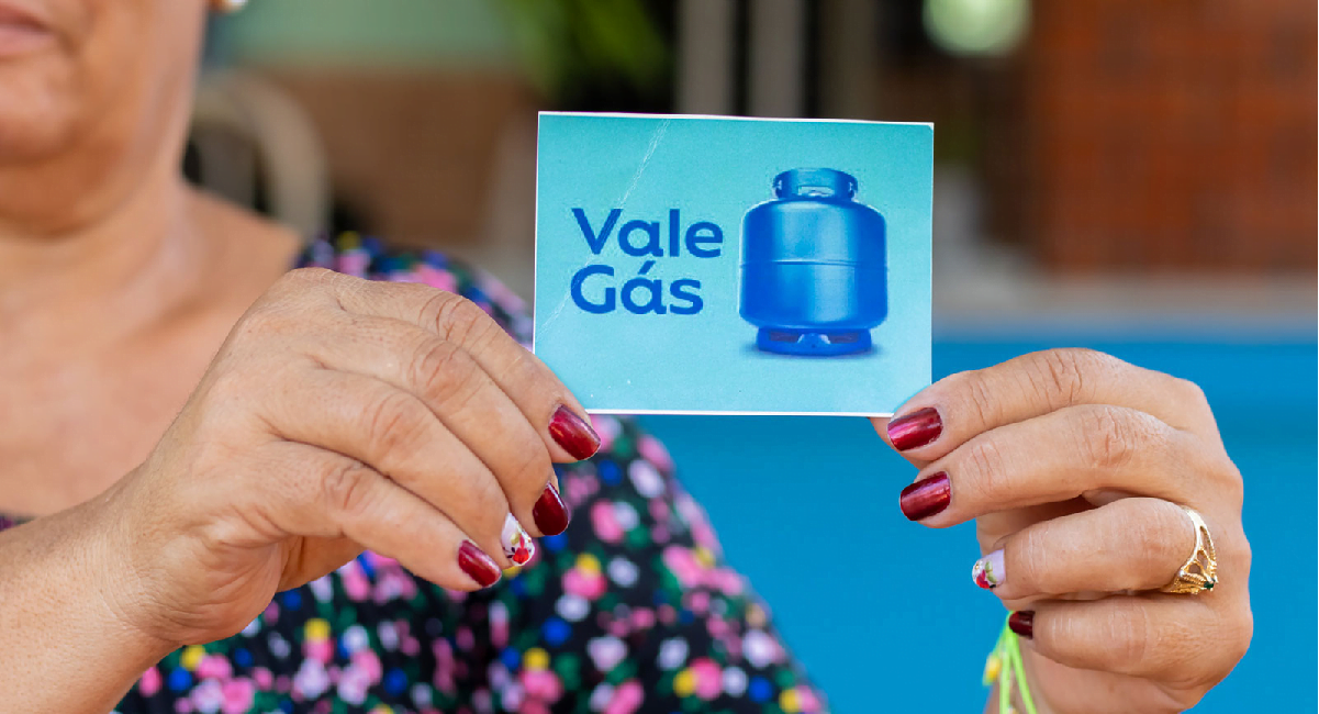 NOTÍCIA 200% AMARGA para quem recebe o GÁS DE COZINHA GRATUITO saiu e deixou brasileiros decepcionados