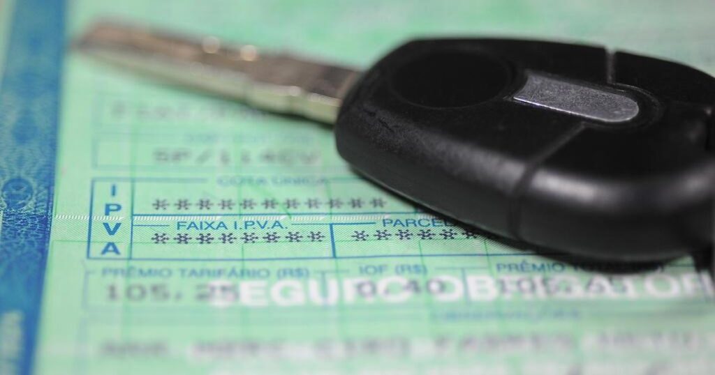 FIM DO IPVA: Nova Lei tem SUSPENSÃO de PAGAMENTO e motoristas brasileiros estão soltando fogos de felicidade hoje (04/10) com decisão