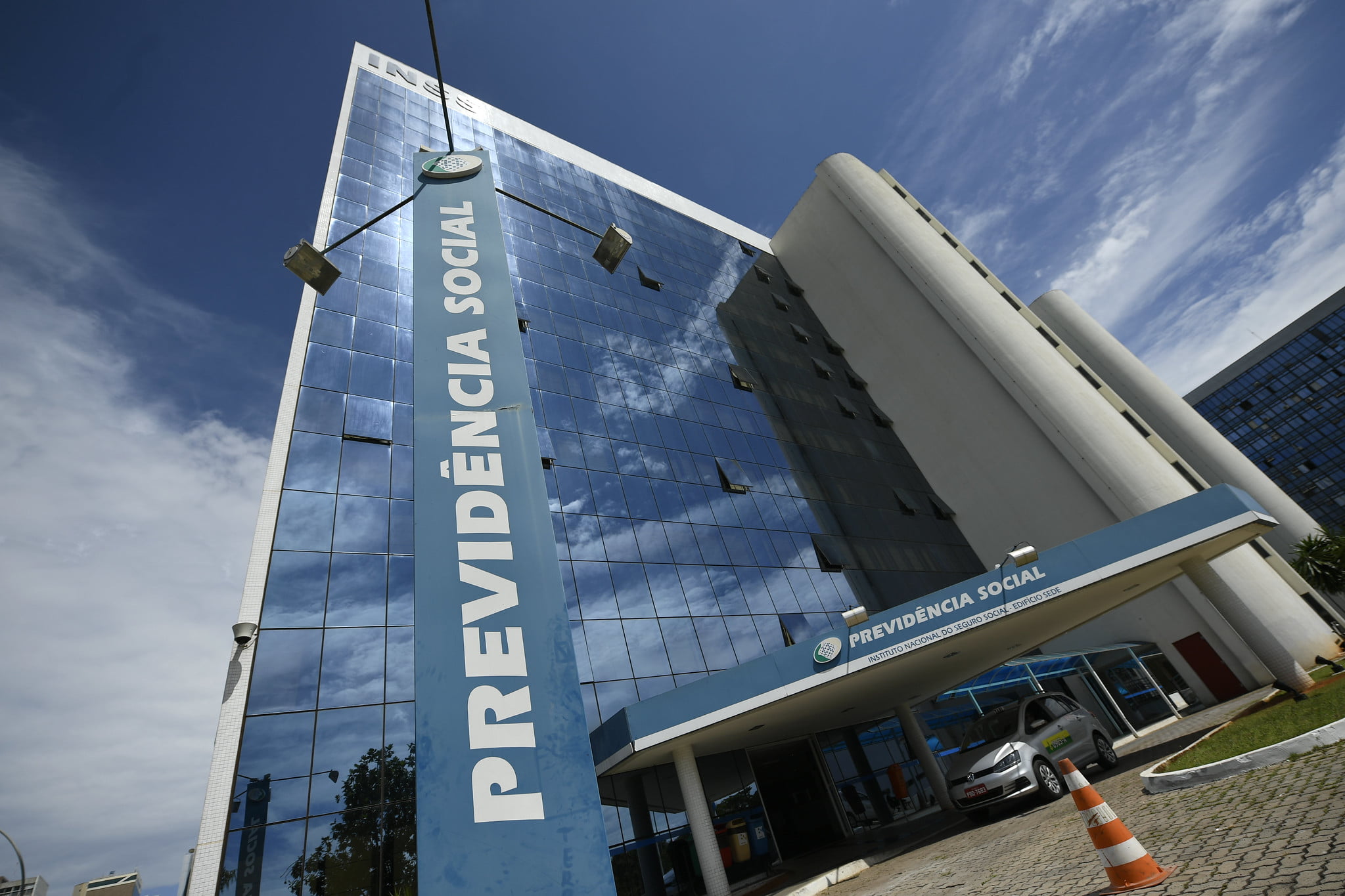 ALERTA GERAL de ÚLTIMA hora HOJE (08/10): INSS surpreende 200% e acaba de fazer comunicado e medida vai ANTECIPAR a aposentadoria de milhares