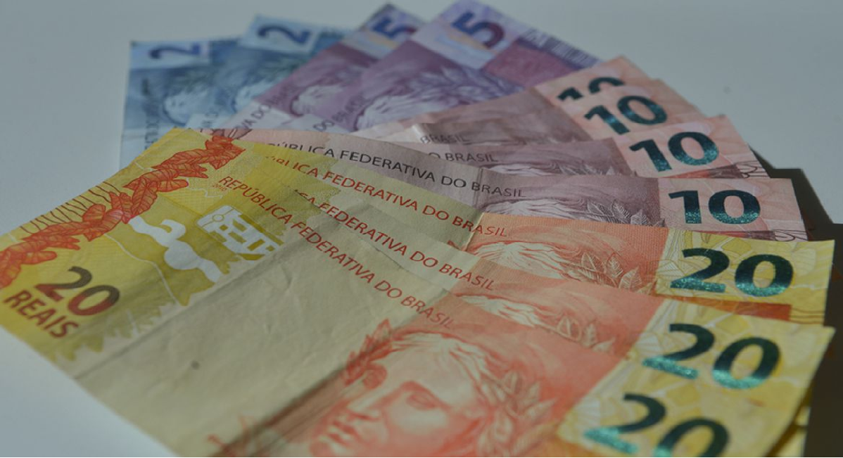 Calendário Pis 2023: R$ 1.320 liberado hoje (31/10)? Veja como sacar Pis 2023 de valor maior