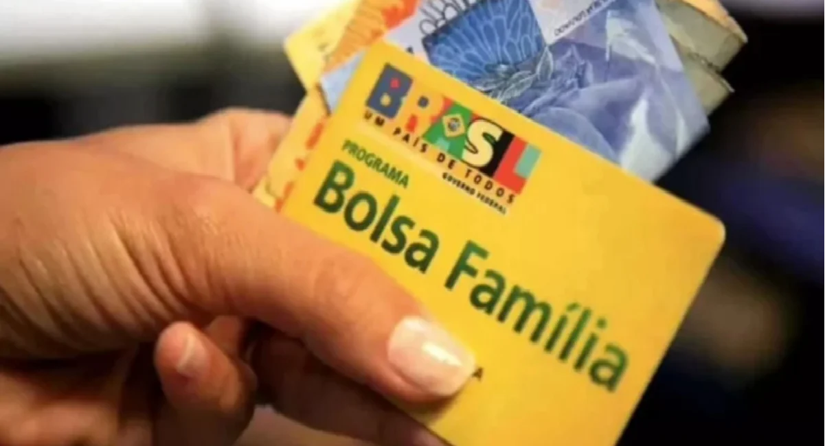 Abono natalino do BOLSA FAMÍLIA é confirmado; veja quem poderá receber
