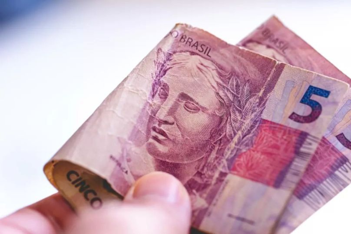 NOTÍCIA vai salvar até as compras de NATAL! Nota de R$ 5 pode valer até R$ 3.500 e cai como PRESENTE para os brasileiros