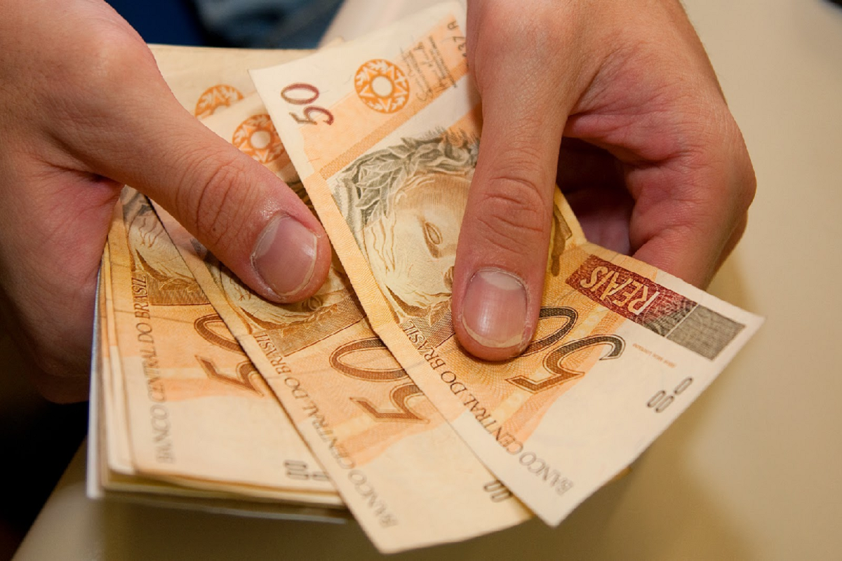 A melhor notícia para quem se aposentou antes de 2008 saiu logo agora (06/10) e deixa brasileiros soltando fogos de felicidade