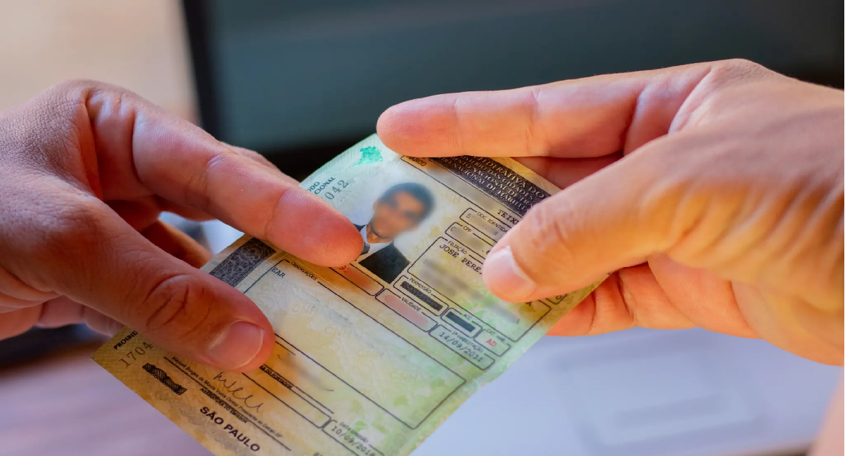 GRANDE NOTÍCIA HOJE (27): CARTEIRA DE MOTORISTA DE GRAÇA EM 2023 cai como presente para os brasileiros