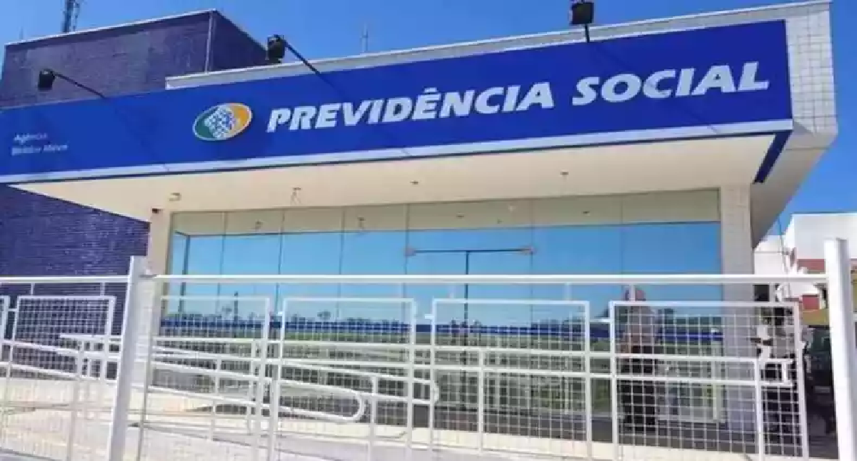 MARTELO BATIDO e não tem 1% de conversa! Aposentadoria especial do INSS acaba de ser confirmada de última hora para esta lista e trabalhadores saltam de alegria
