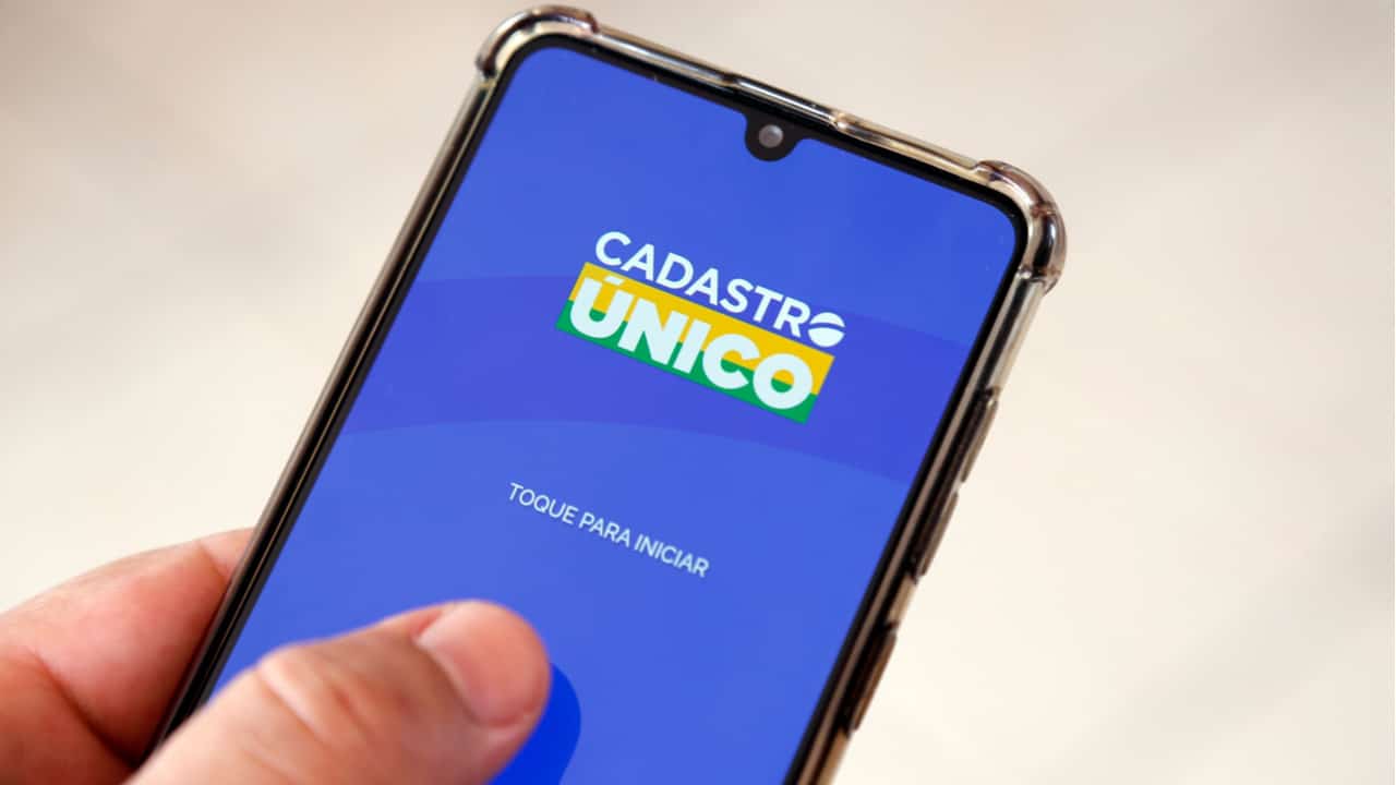 NOTÍCIA SUPER SALVADORA para quem tem o CADASTRO ÚNICO acaba de sair AGORA (30/10) e brasileiros soltam fogos de felicidade