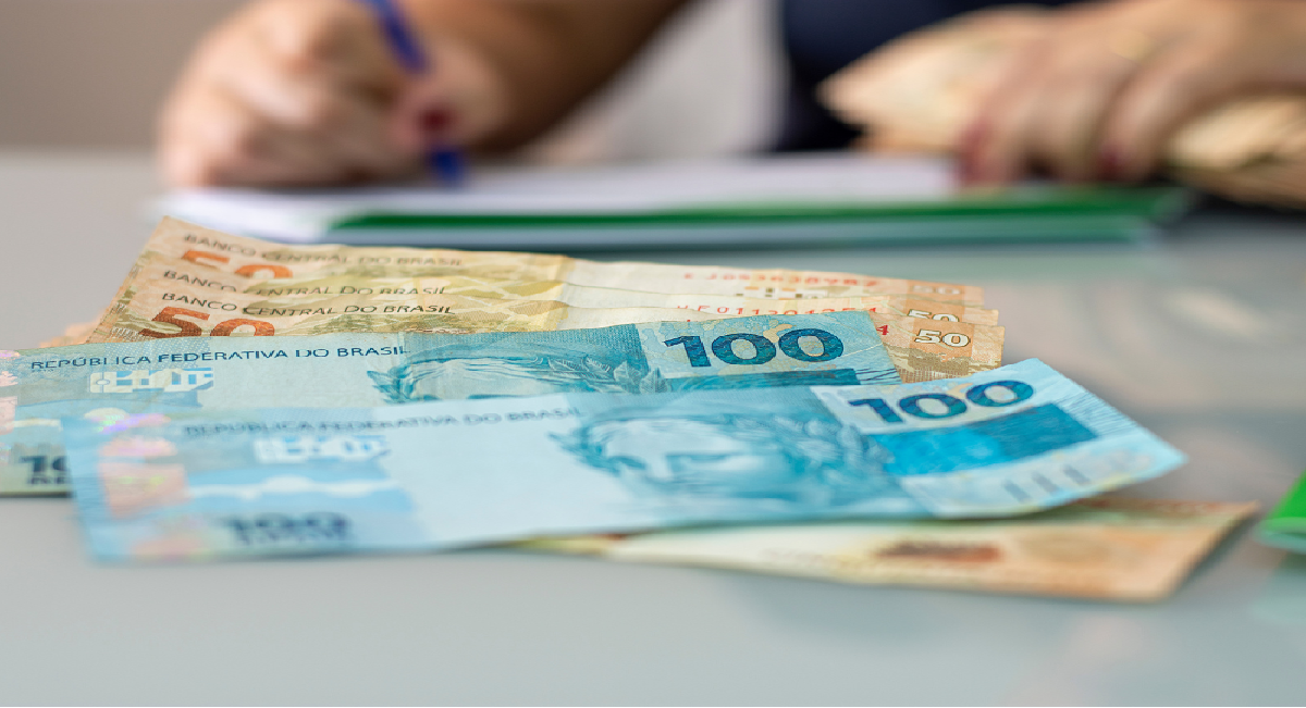 GRANA NA CONTA HOJE (17): Atrasados do PIS/Pasep foram liberados; veja como sacar