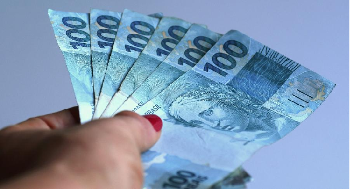 Salário Mínimo 2024: Novo valor anunciado quando começa a ser pago?