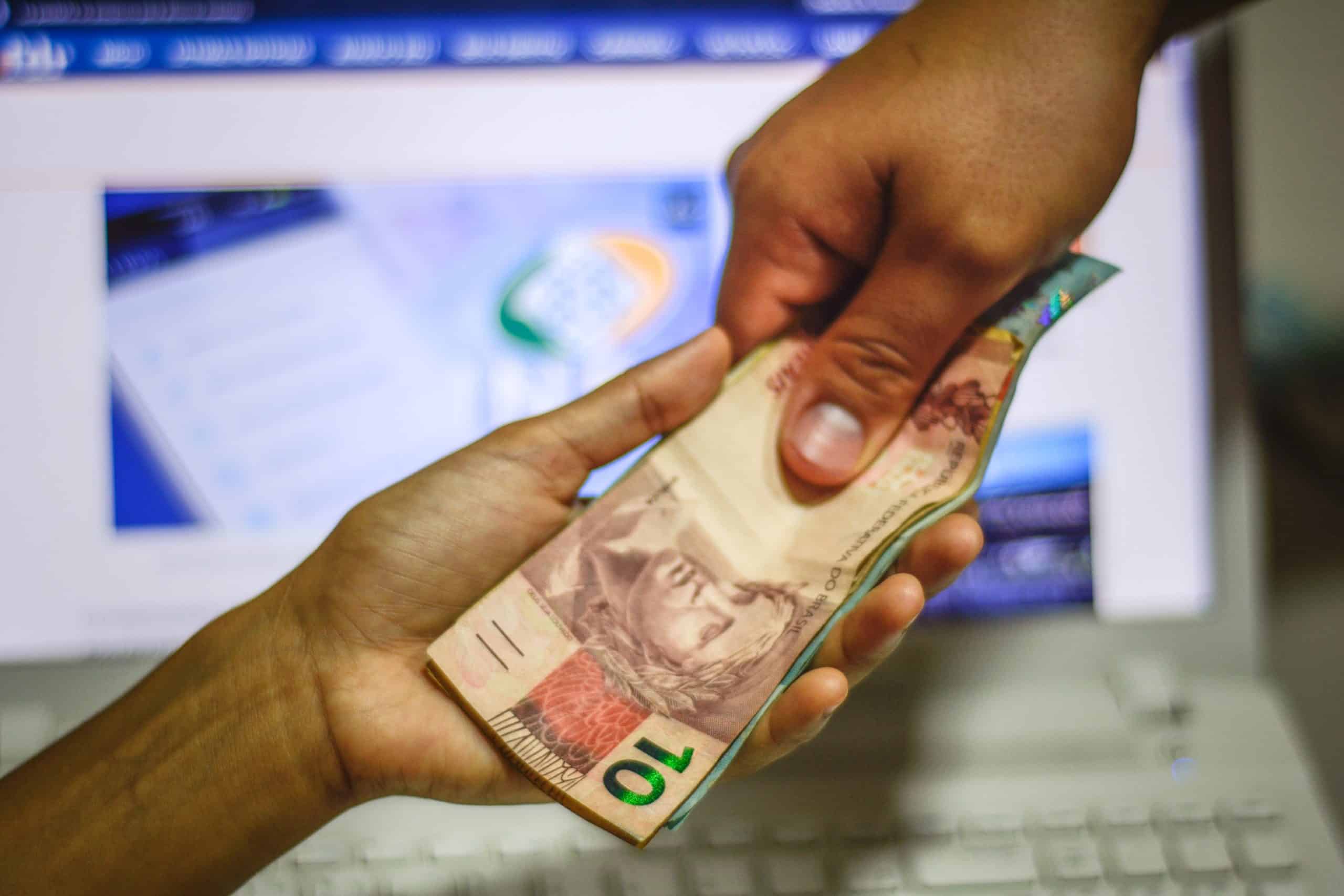STF bate o martelo 100% de último e faz ALTERAÇÃO IMPORTANTÍSSIMA no reajuste da aposentadoria