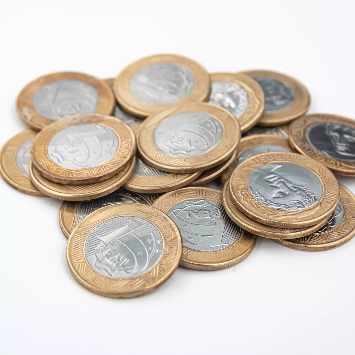 MOEDA simples de R$1 REAL com este detalhe pode valer quase R$4.000 e pega todos de surpresa