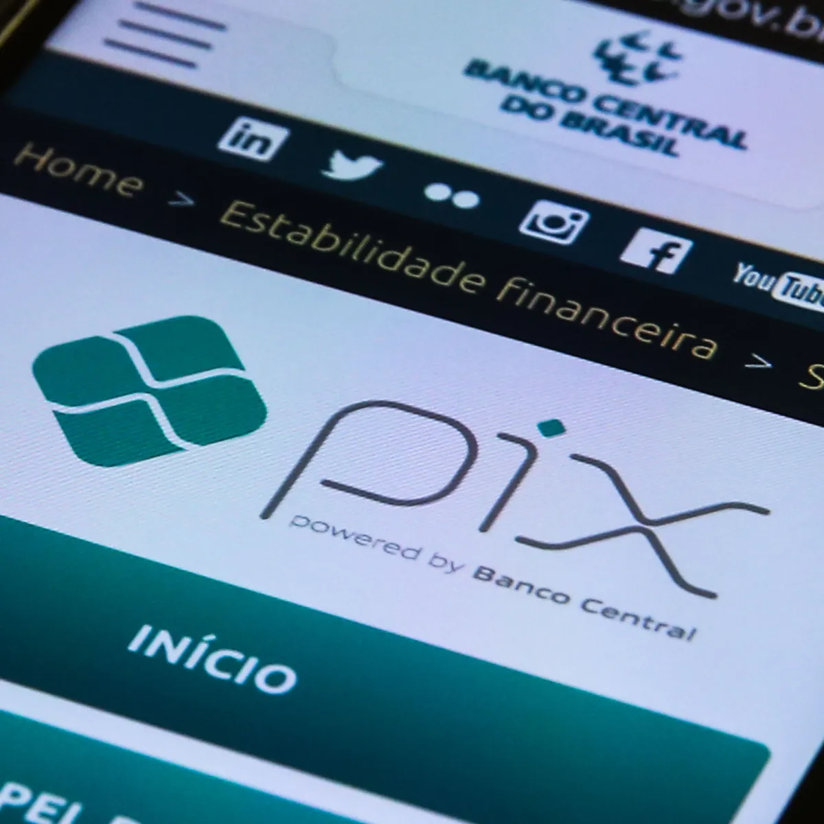 ALERTA GERAL para pente fino no PIX saiu logo hoje (02/10) e deixou brasileiros de queixo caído