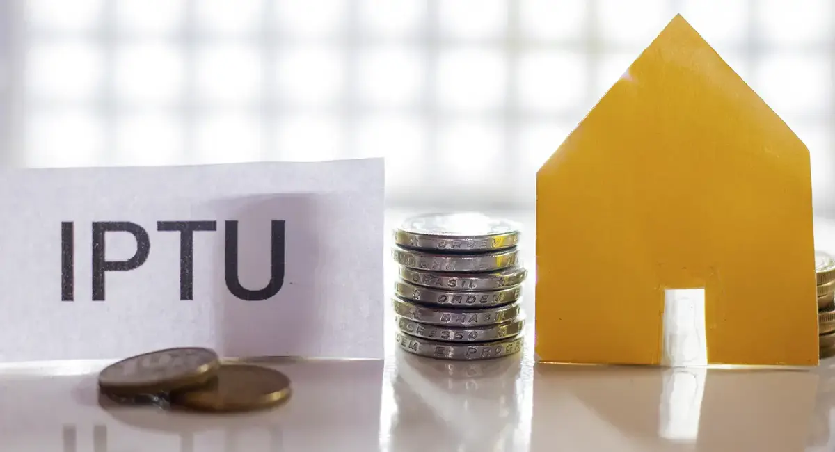 É PARA COMEMORAR! ESTE grupo de brasílios pode solicitar HOJE (20/10) a isenção do IPTU 2024