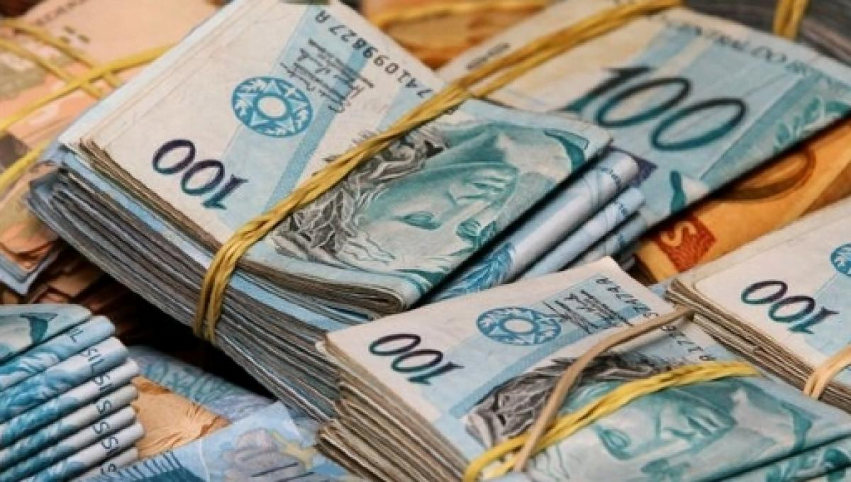 MUITO DINHEIRO NA CONTA! Veja a lista das 31 profissões que vão deixar os brasileiros ricos em 2024