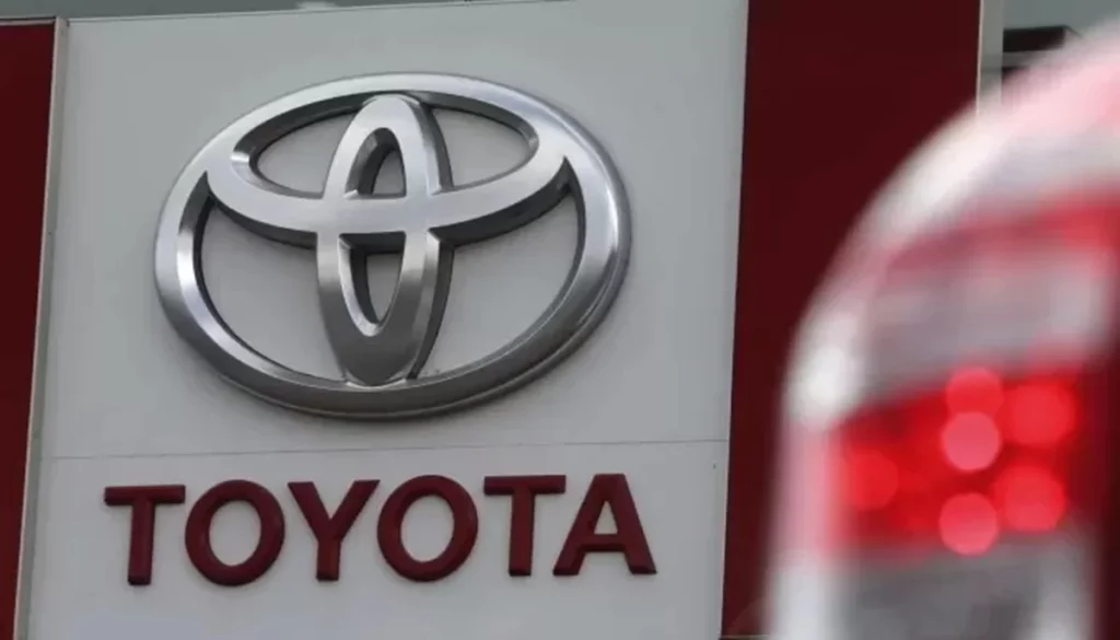 Toyota faz SUPER lançamento de carro com preço abaixo dos R$ 50 MIL para acabar com os rivais e deixa brasileiros de boca aberta