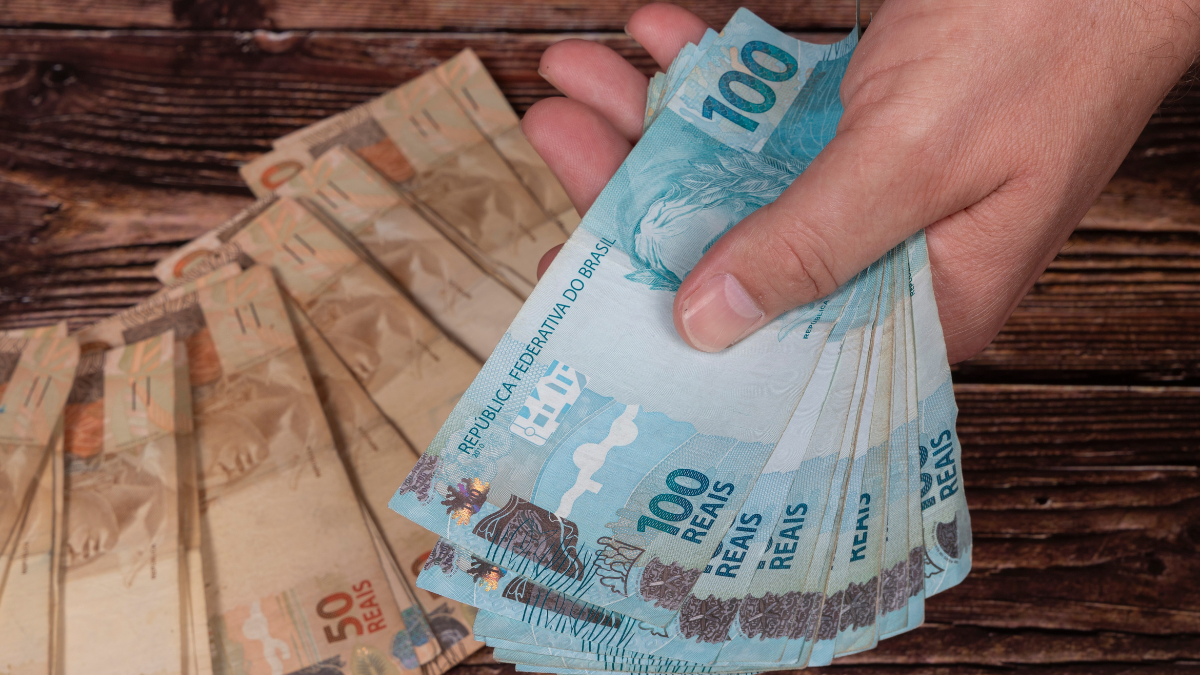 DINHEIRO EXTRA NA CONTA em outubro: Confira 10 formas de ganhar uma grana extra ainda em 2023