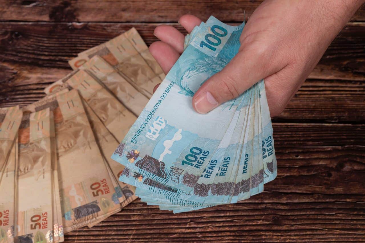 A melhor notícia de 2023 para ENDIVIDADOS saiu logo hoje (04/10)