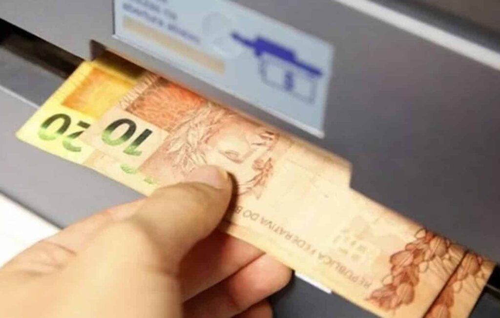 CALENDÁRIO DO PIS/PASEP liberado HOJE (10/11)? Veja quando poderá sacar os valores