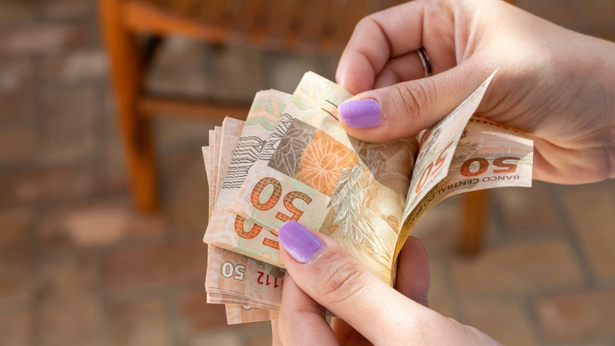 NOVO valor do salário mínimo 2024 é divulgado e você precisa ficar sabendo