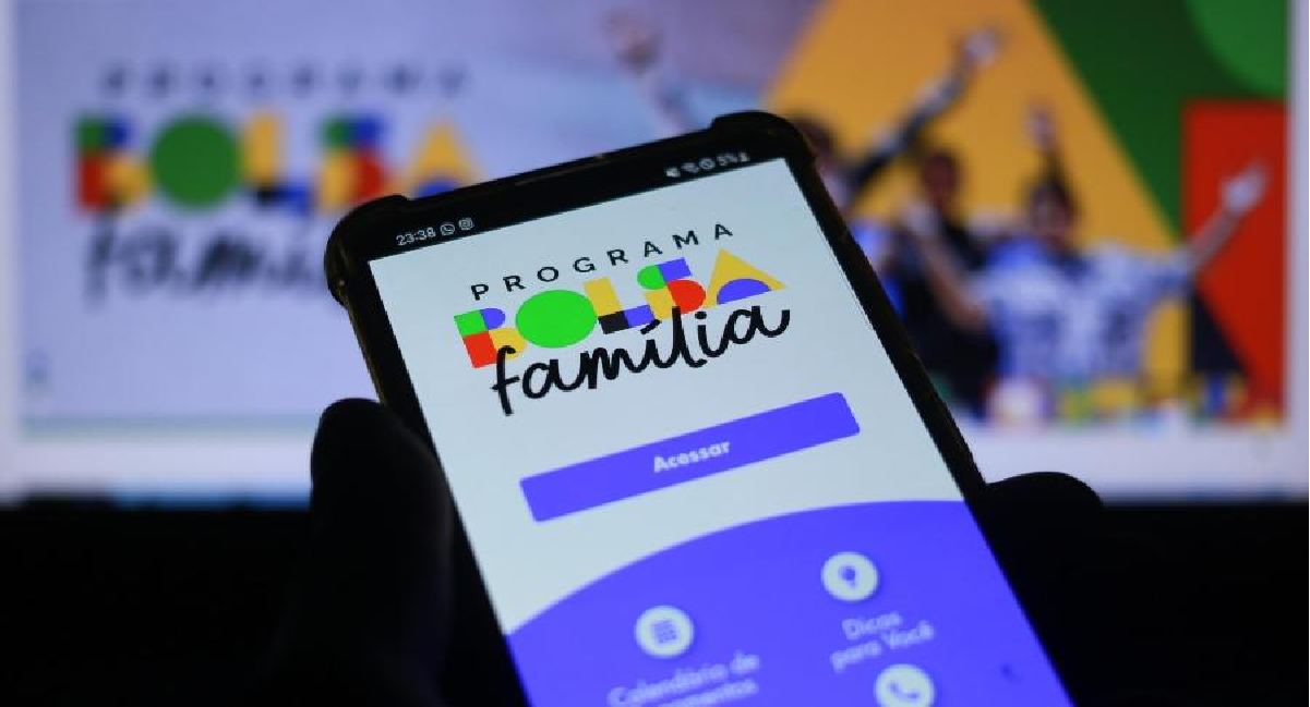 EXCELENTE NOTÍCIA! Calendário do Bolsa Família foi ANTECIPADO e brasileiros comemoram
