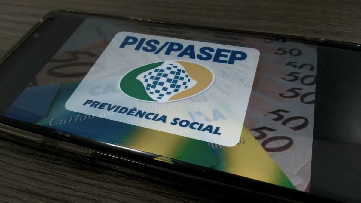 Calendário do PIS 2024 divulgado HOJE (07/11)? Veja quem tem direito ao SAQUE de R$ 1.421 do PIS 2024