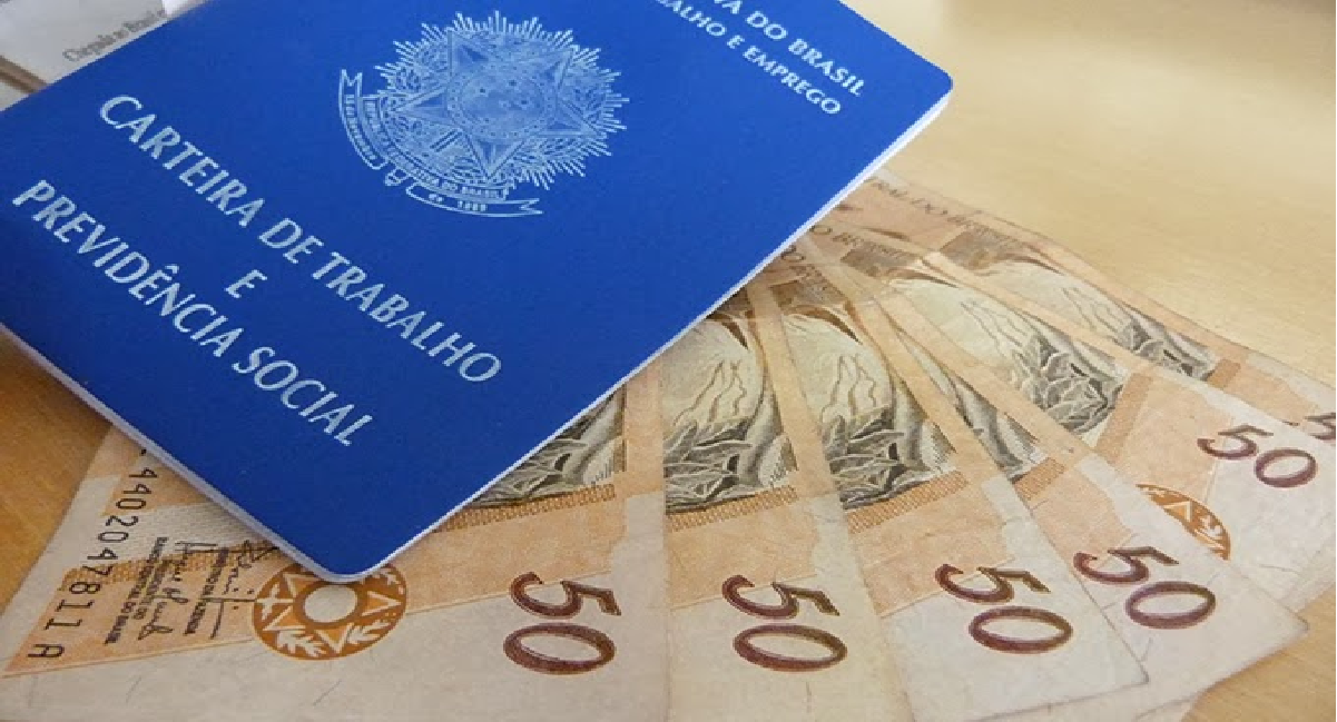 Depósito INÉDITO na conta: Pagamento EXTRA cai como um presente na conta de trabalhadores com carteira assinada