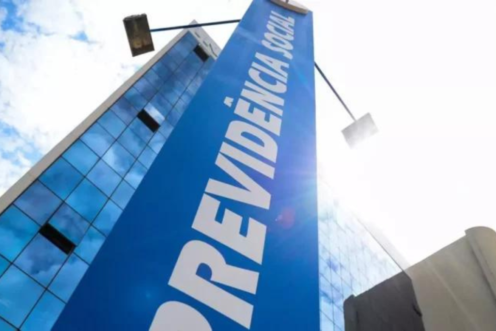 INSS libera saque de R$ 1.840 para seus beneficiários; veja se você tem direito