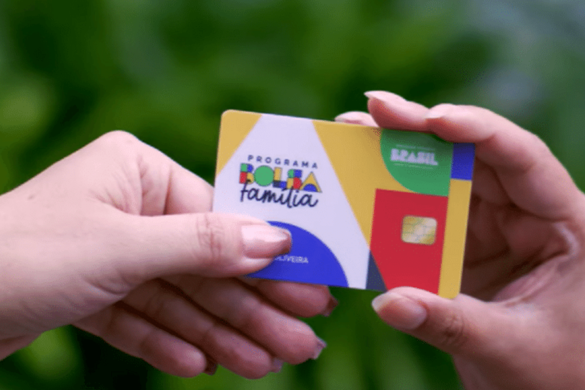 ACABOU DE SAIR (13/11) titulares do BOLSA FAMÍLIA podem receber parcela de R$ 1.200 em novembro; veja os critérios de recebimento