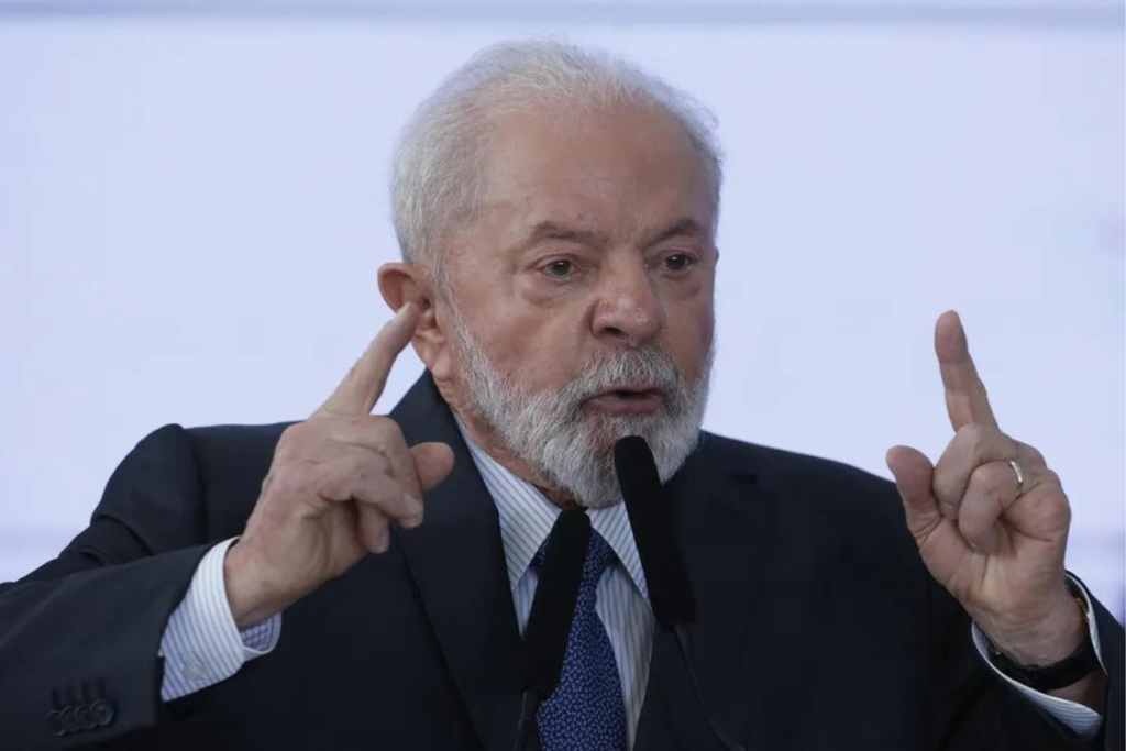 LULA bate o martelo sobre o 14º SALÁRIO do INSS; notícia deixa aposentados e pensionistas sem entender nada