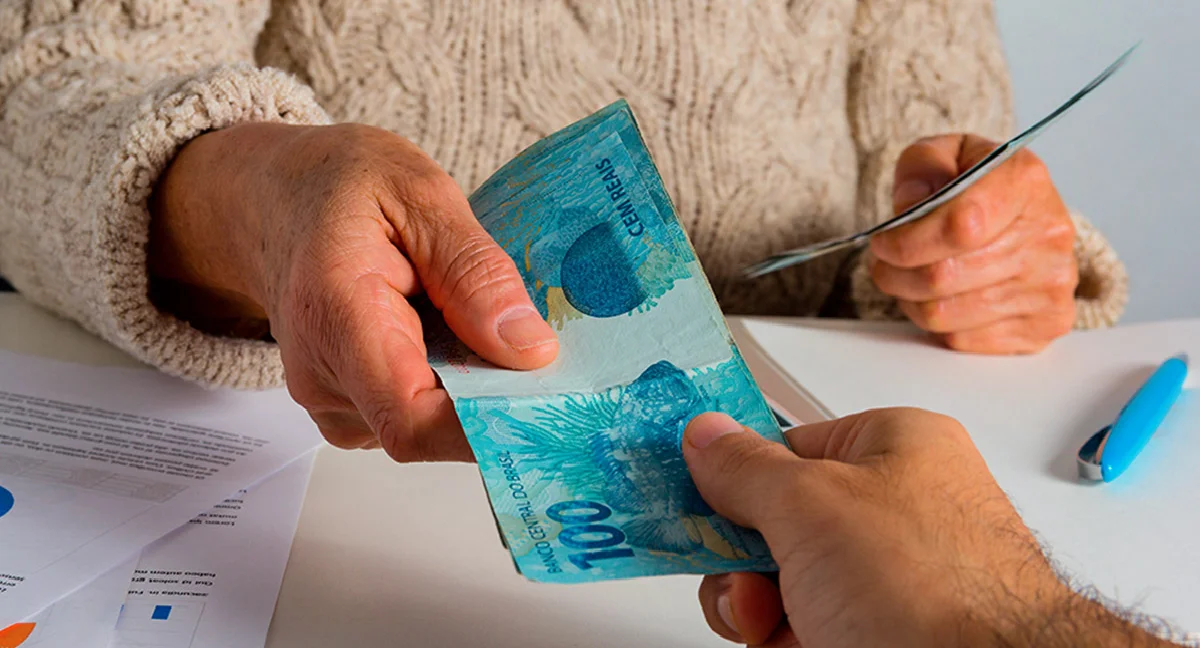LIBERADOS 3 empréstimos no fim de ano para negativados com solicitação rápida