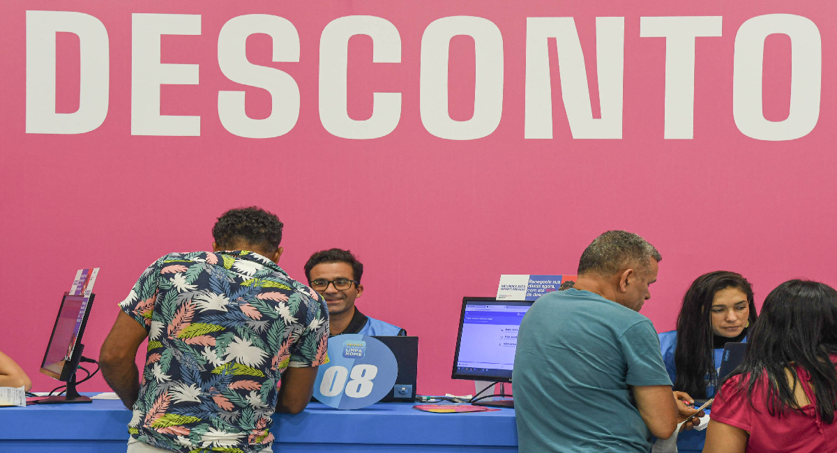 NOME LIMPO ainda em novembro: Serasa lança parceria que oferece 99% de DESCONTO nas dívidas