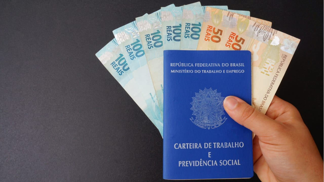 PIX SURPRESA! Seu PIS/PASEP 2024 pode ser antecipado; veja como