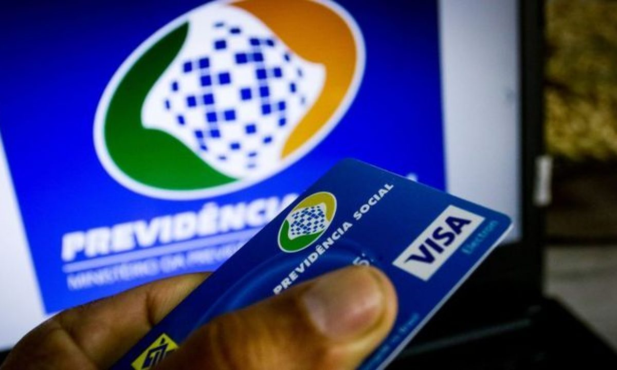 INSS anuncia liberação de NOVO CARTÃO de benefícios e segurados correm para solicitar