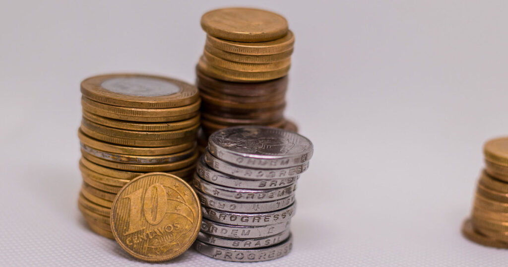 MOEDAS de R$ 0,10 podem valer 1.600 mais; veja quais são e como trocá-las
