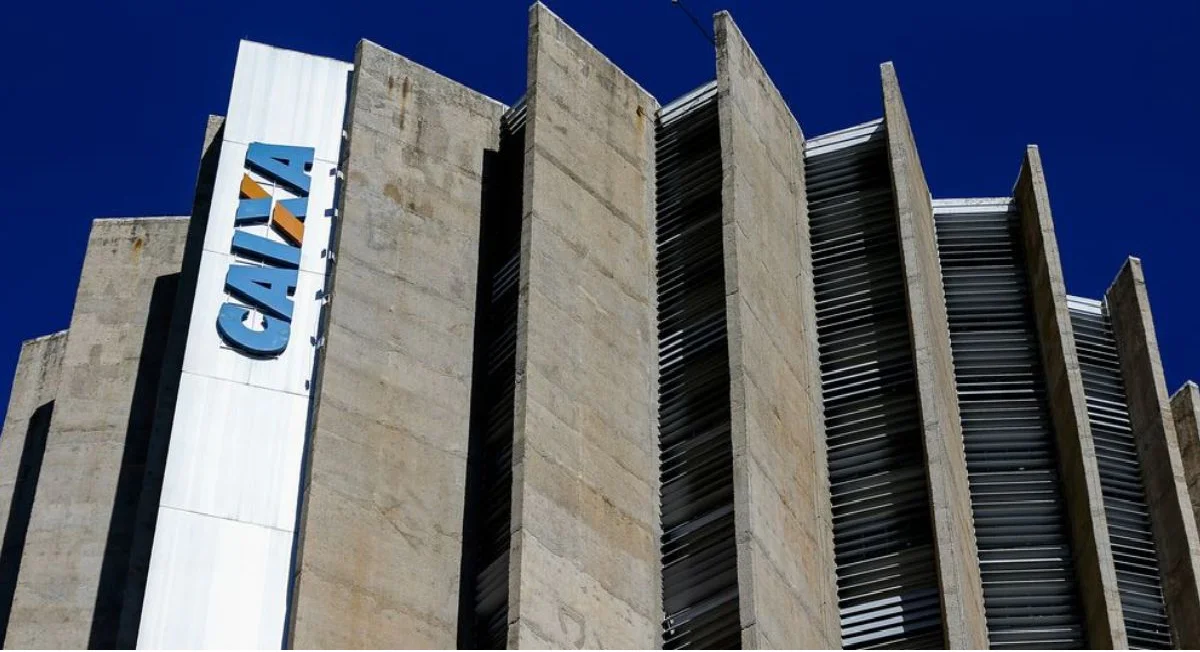 Caixa faz comunicado geral e libera saque de até R$ 6 MIL hoje (04/12)