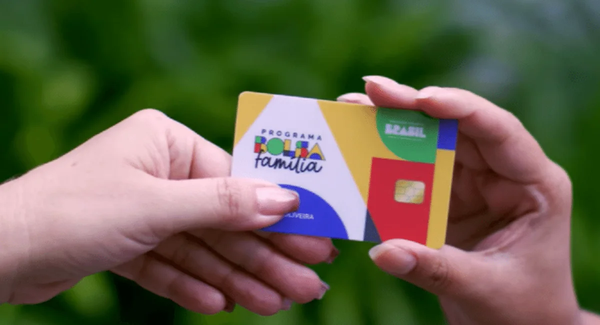 MARTELO BATIDO: Abono Natalino do Bolsa Família para quem tem CPF, documento com foto e + esse detalhezinho