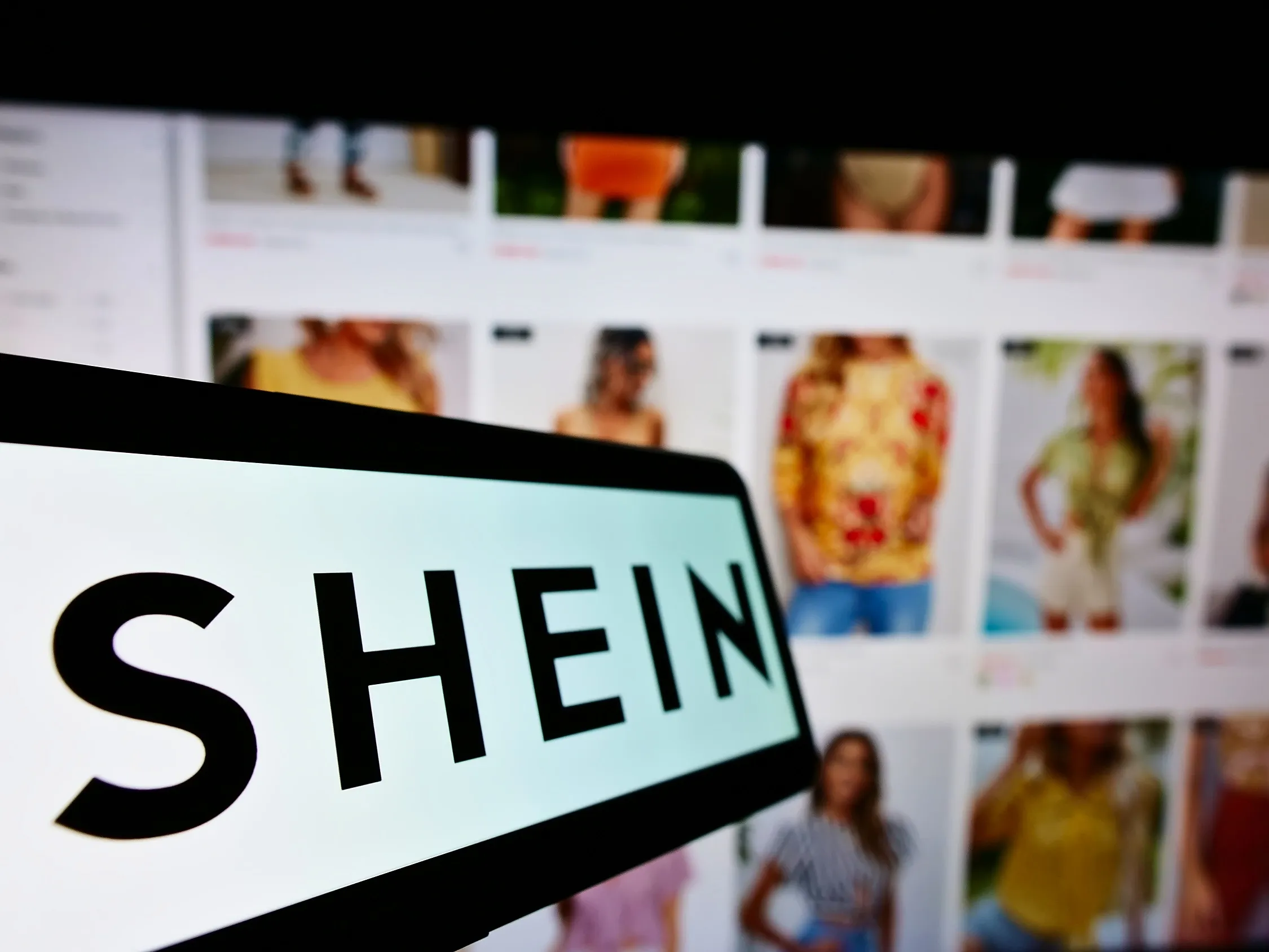 De fazer chorar, Shein aumenta taxa para lojistas e consumidor teme alta nos preços