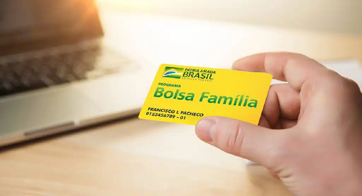BOA NOTÍCIA HOJE (14/02): Liberado CARTÃO DE CRÉDITO para quem recebe R$600, R$650, R$700 ou mais no BOLSA FAMÍLIA e brasileiros pulam de felicidade