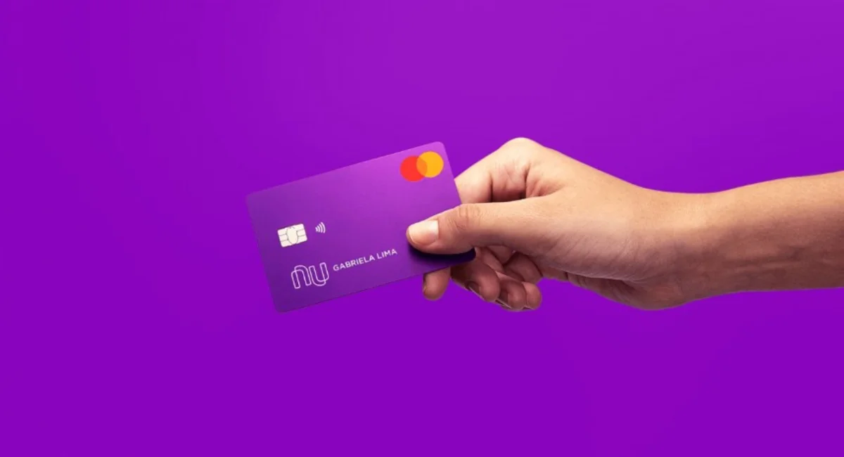 PRESENTÃO hoje (24/02) para quem tem R$500, R$600, R$700 e até menos no CARTÃO DE CRÉDITO do Nubank e brasileiros comemoram oportunidade