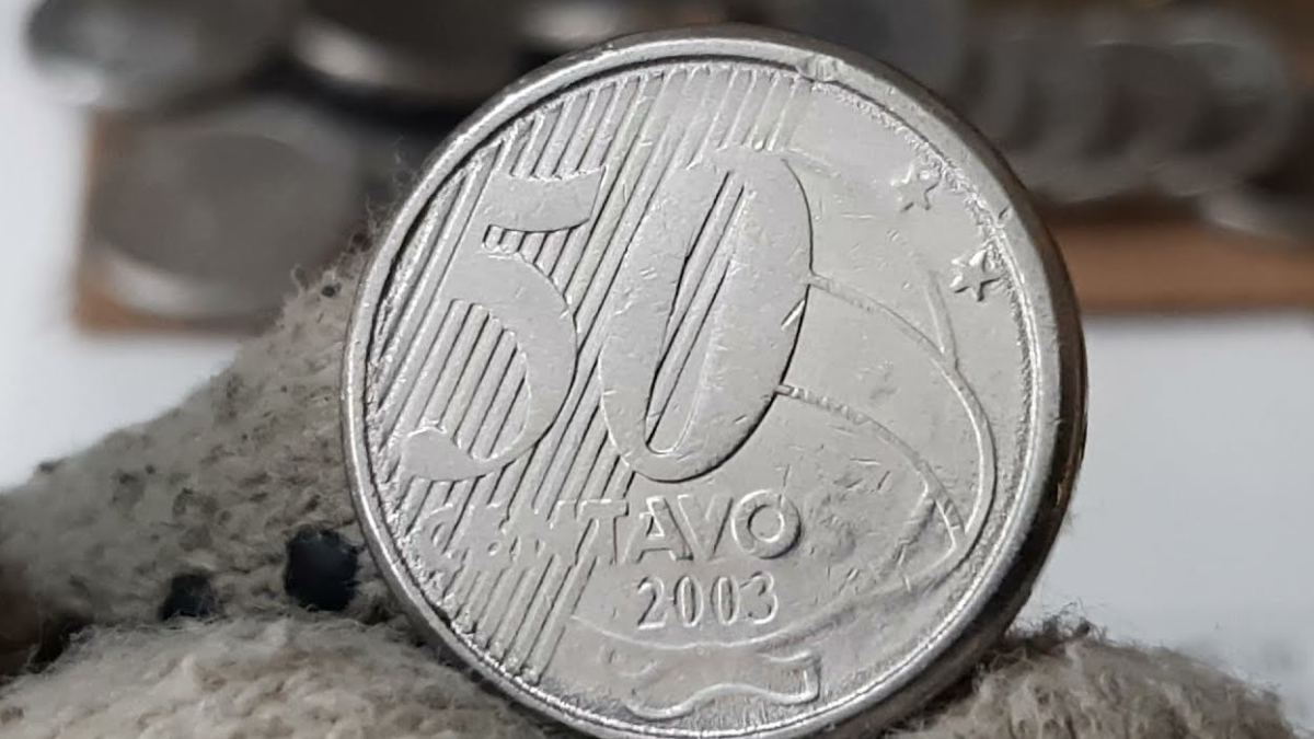 MOEDA de 50 CENTAVOS extremamente rara pode chegar a quase R$2000,00 no mercado numinástico