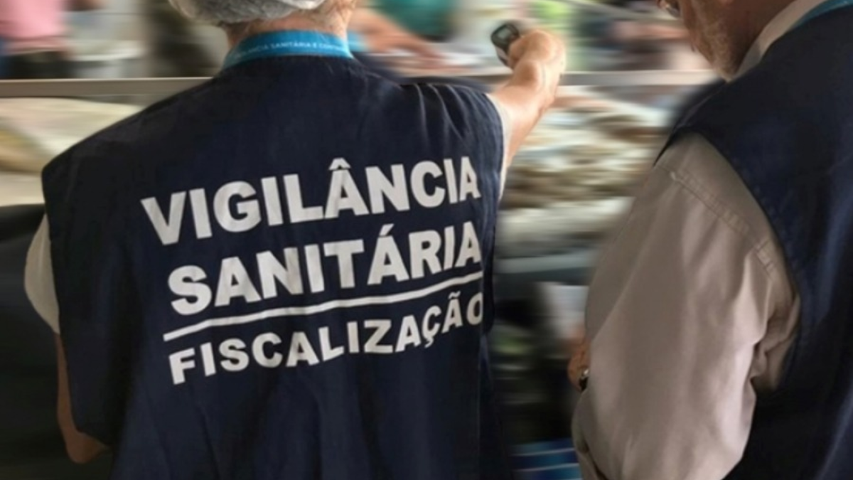 ANVISA proíbe a circulação de marca de arroz por causa de problema envolvendo fezes de RATOS