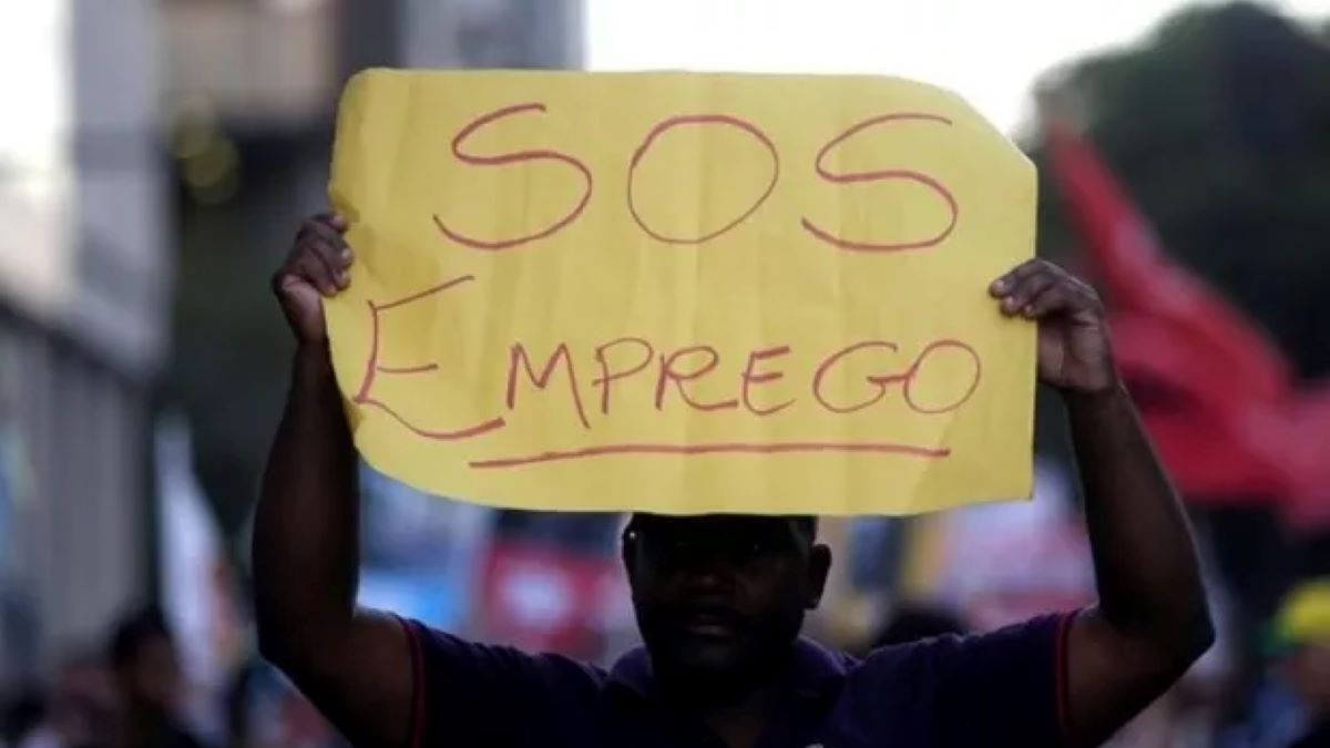 GOVERNO FEDERAL libera até R$2.313,00 para brasileiros que perderam o empregro. Saiba como solicitar!