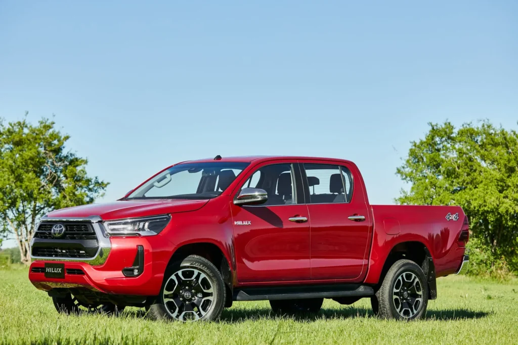 Toyota lança versão Hilux no mercado por menos de R$ 50 mil (US$ 10 mil) e pega todos de surpresa