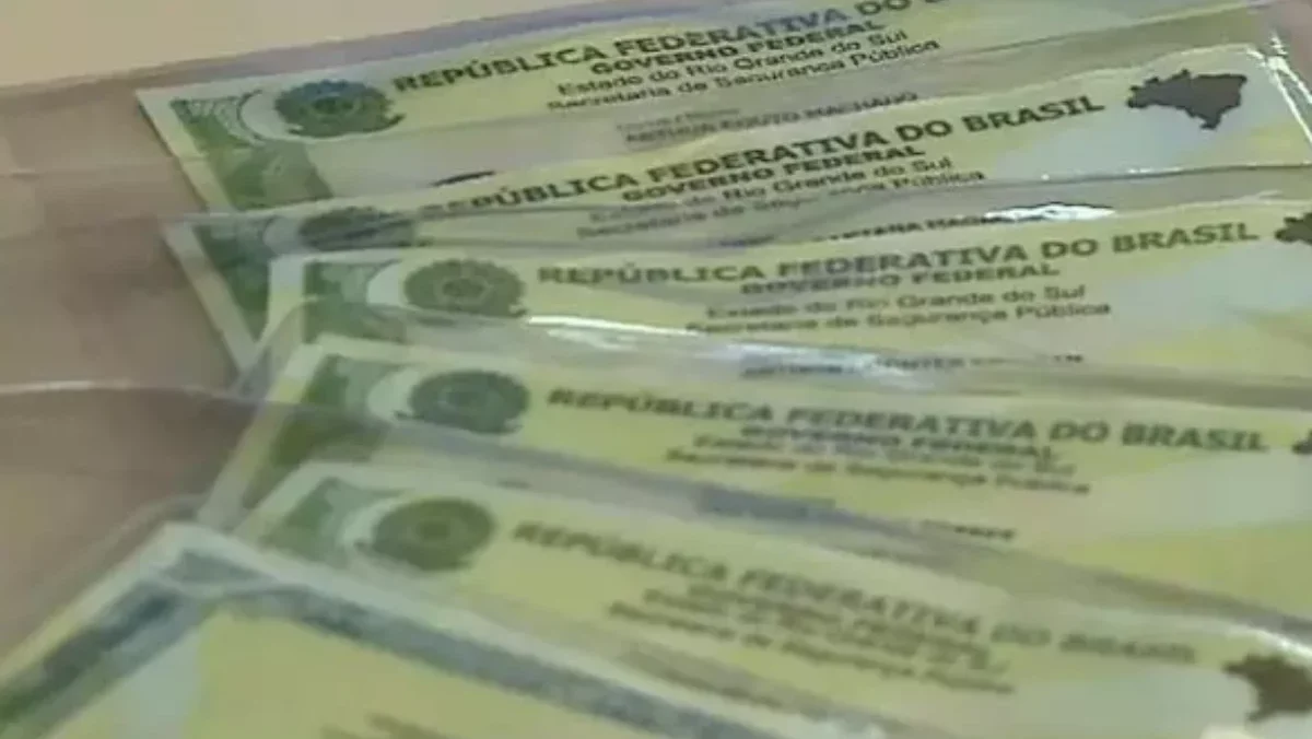 Veja como idosos com mais de 60 anos podem conseguir o NOVO RG de graça ainda este ano!