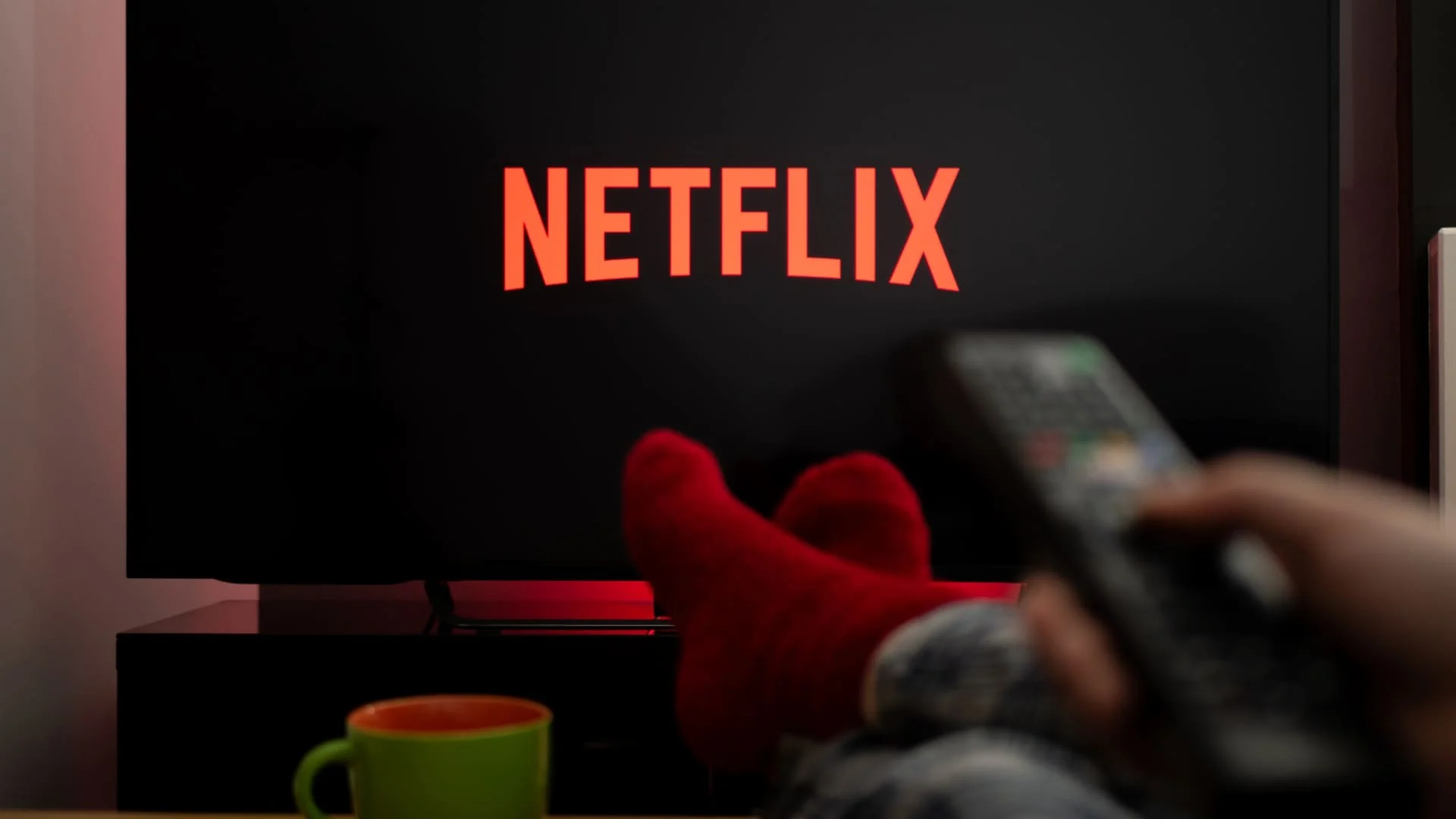 Netflix surpreende, confirma FIM de serviço na TV a partir deste mês de julho de 2024 e deixa brasileiros assustados